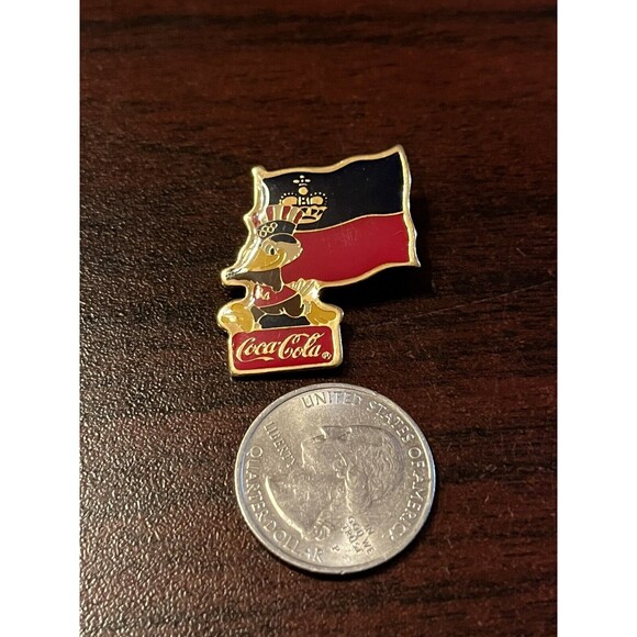 Vintage‎ Los Angeles Olympics Coca Cola Sam Eagle Liechtenstein Flag Lapel Pin - Picture 1 of 3